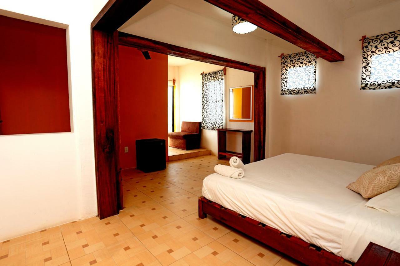 Hotel Neptuno Zipolite Kültér fotó